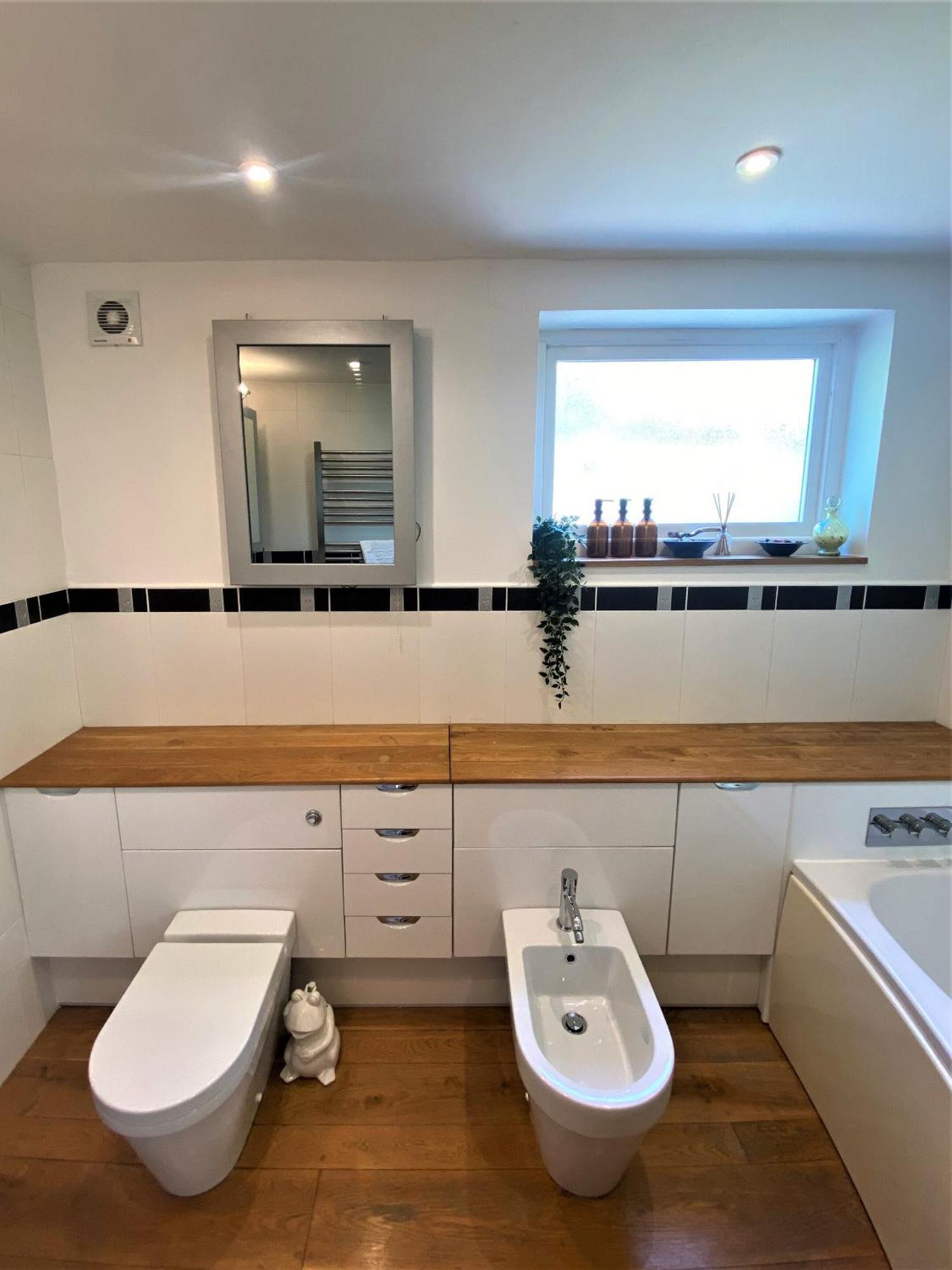 Prime Location! Detached Clifton Home With Parking Bristol Exteriör bild