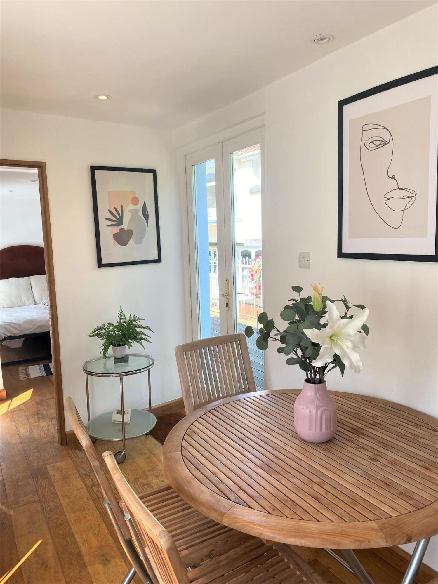 Prime Location! Detached Clifton Home With Parking Bristol Exteriör bild